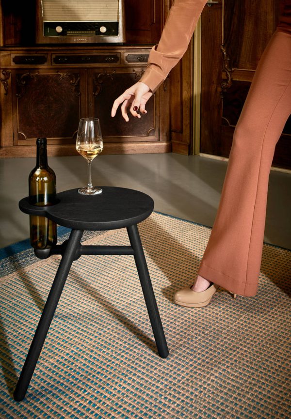 Pode Bottle Stool